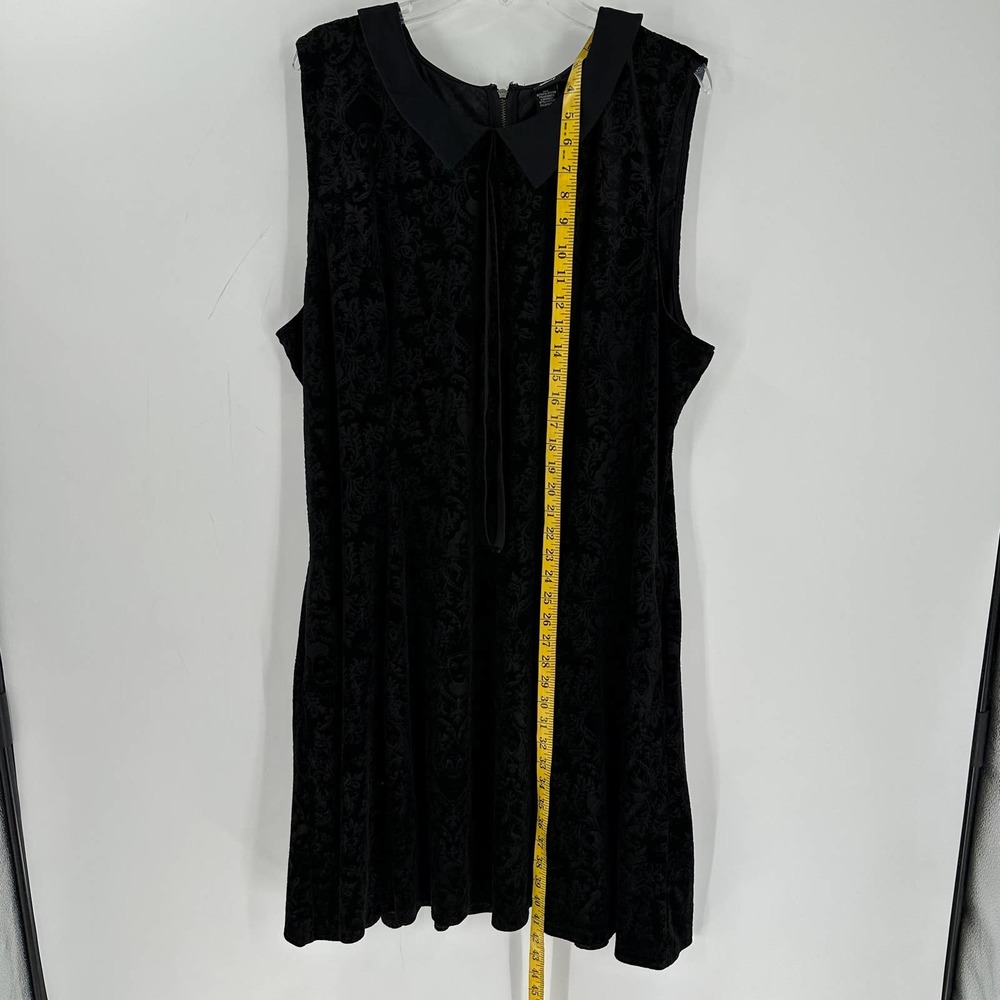 Disney Villain Velvet Embossed Sleeveless Plus Size Skater Dress - Picture 7 of 9